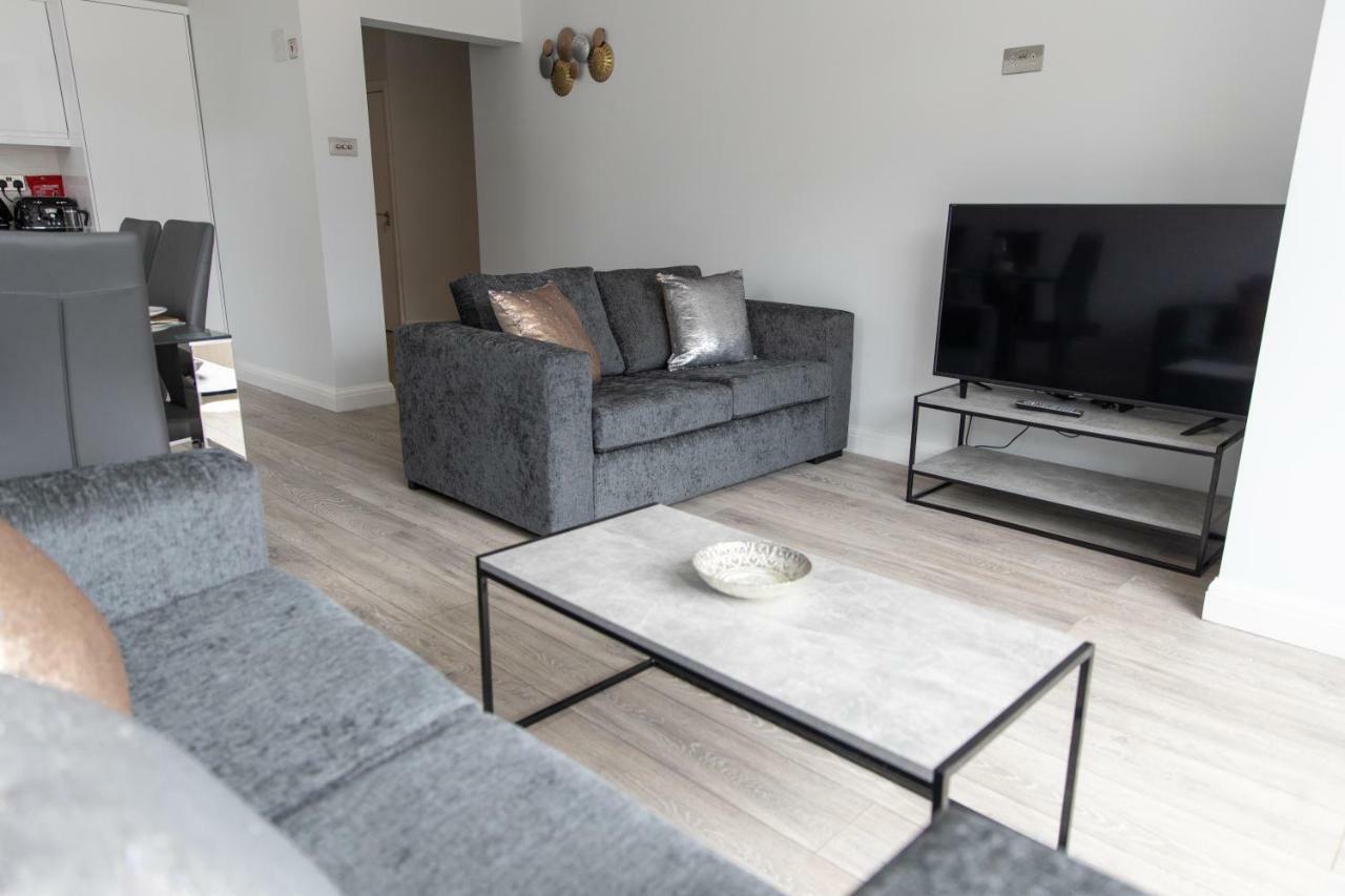 London Northwick Park Serviced Apartments By Riis Property Харроу Экстерьер фото