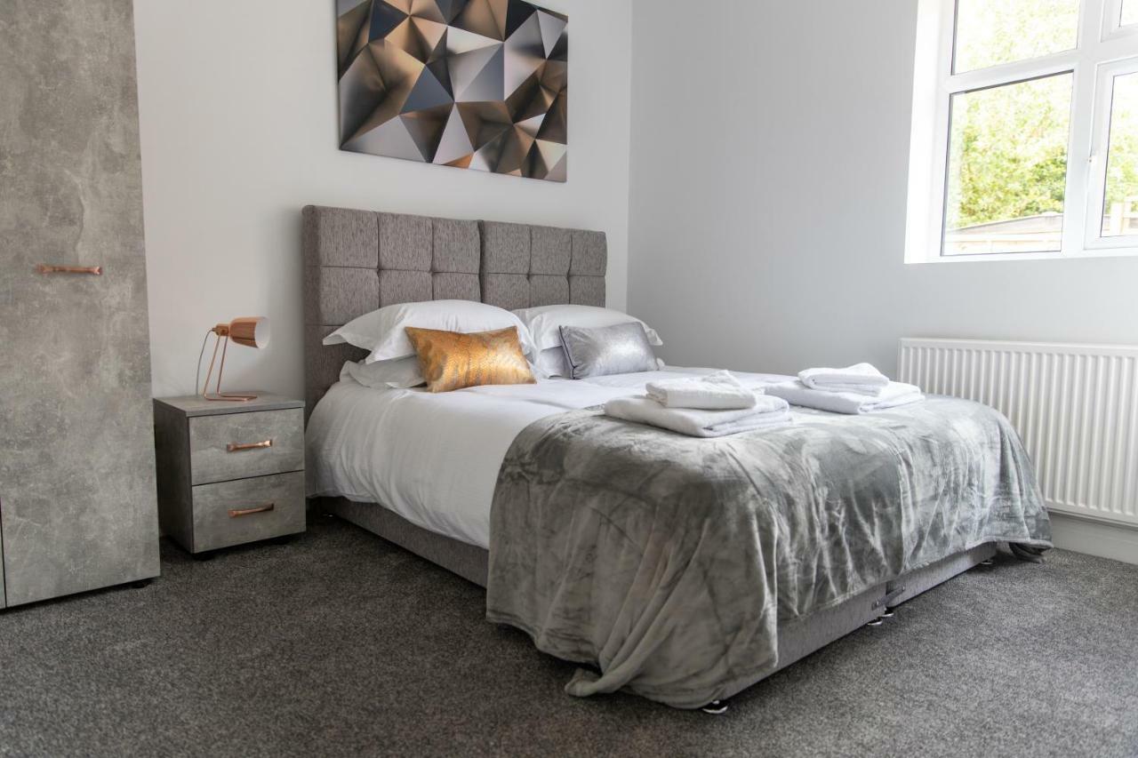 London Northwick Park Serviced Apartments By Riis Property Харроу Экстерьер фото