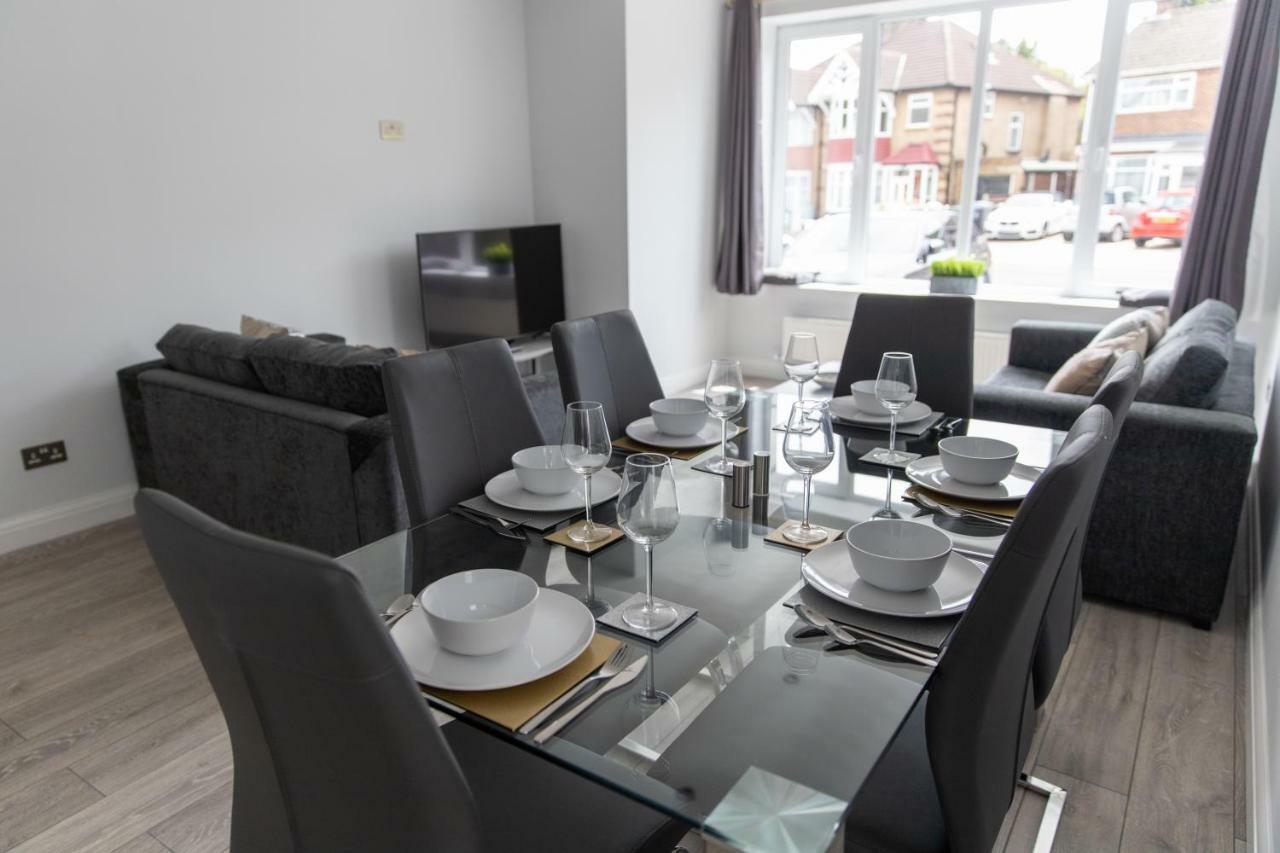 London Northwick Park Serviced Apartments By Riis Property Харроу Экстерьер фото
