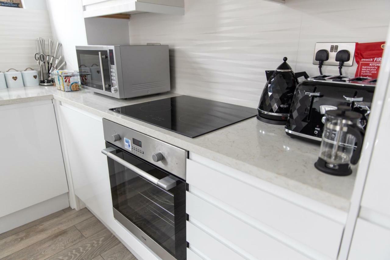 London Northwick Park Serviced Apartments By Riis Property Харроу Экстерьер фото