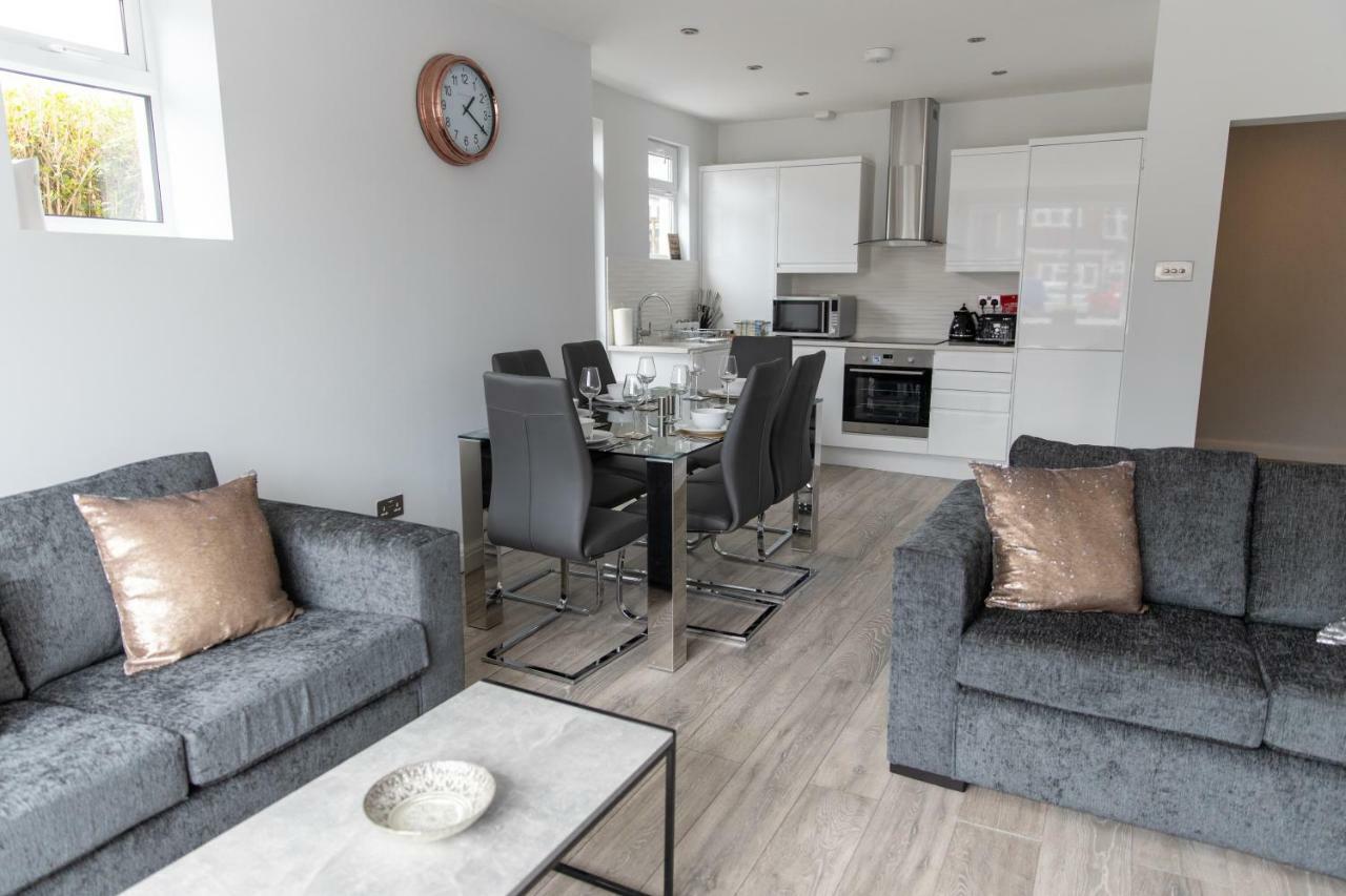 London Northwick Park Serviced Apartments By Riis Property Харроу Экстерьер фото