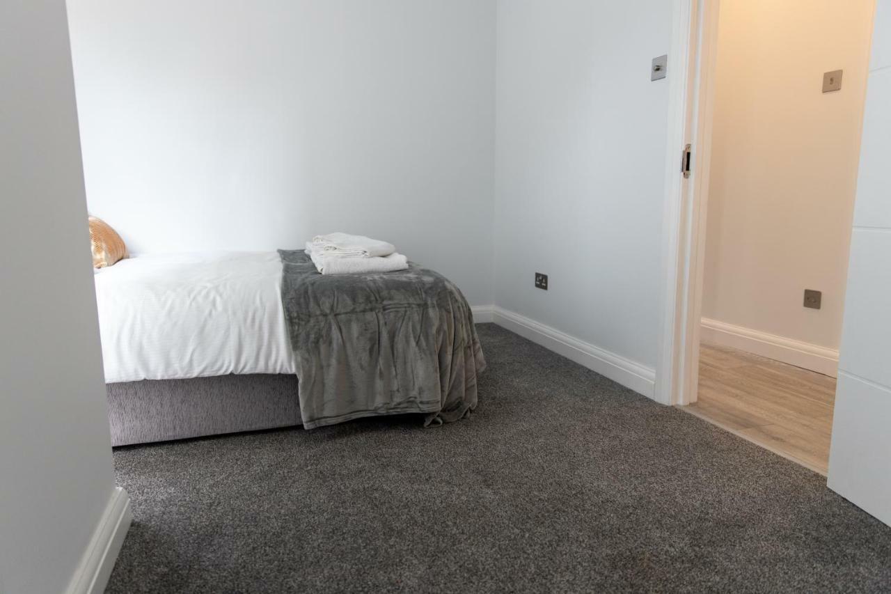 London Northwick Park Serviced Apartments By Riis Property Харроу Экстерьер фото