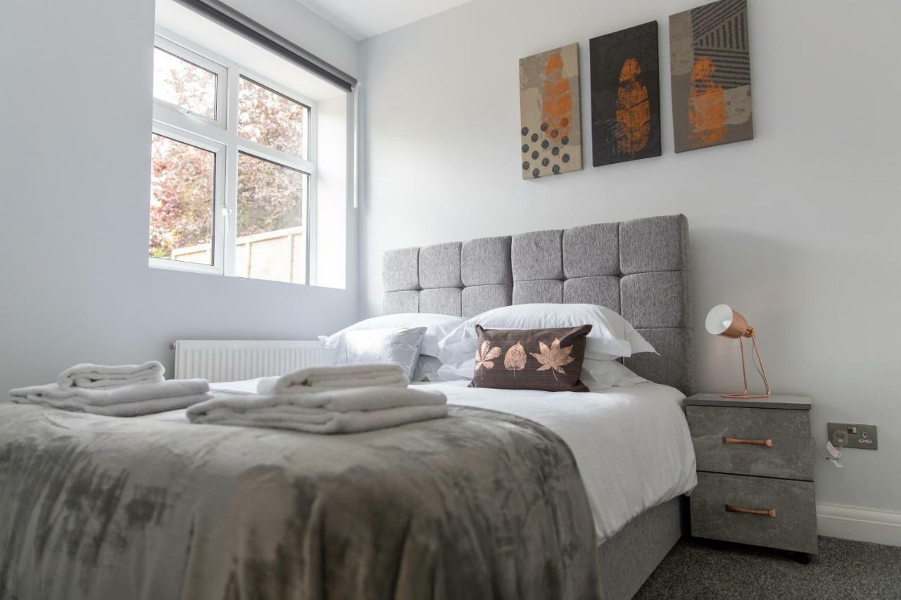 London Northwick Park Serviced Apartments By Riis Property Харроу Экстерьер фото