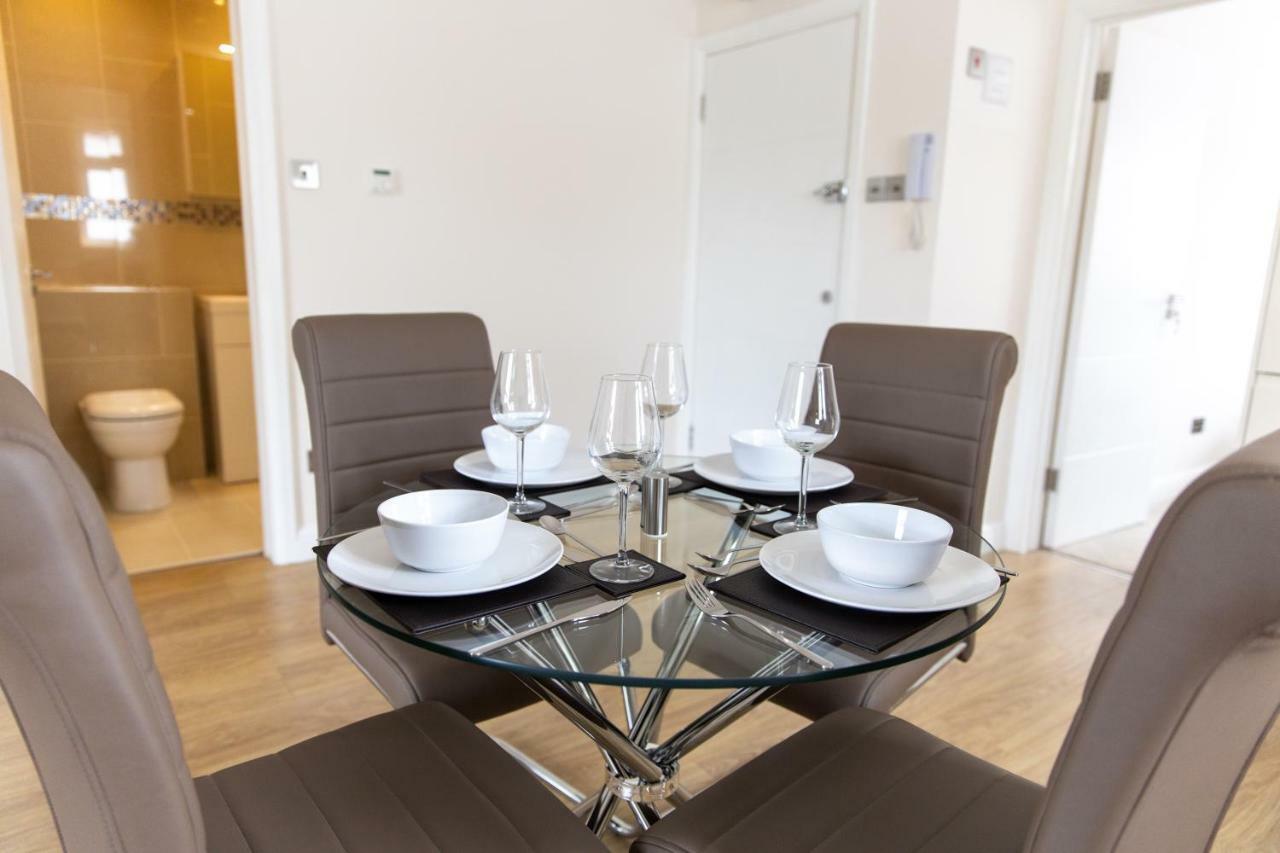 London Northwick Park Serviced Apartments By Riis Property Харроу Экстерьер фото