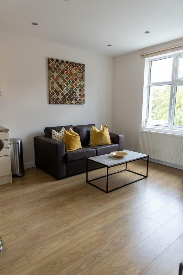 London Northwick Park Serviced Apartments By Riis Property Харроу Экстерьер фото