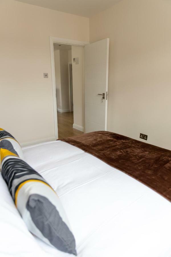 London Northwick Park Serviced Apartments By Riis Property Харроу Экстерьер фото
