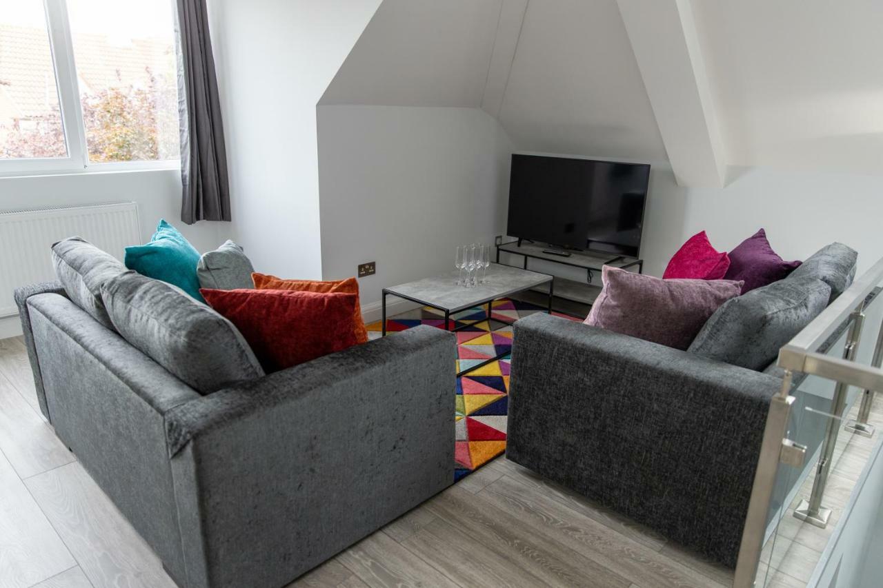London Northwick Park Serviced Apartments By Riis Property Харроу Экстерьер фото